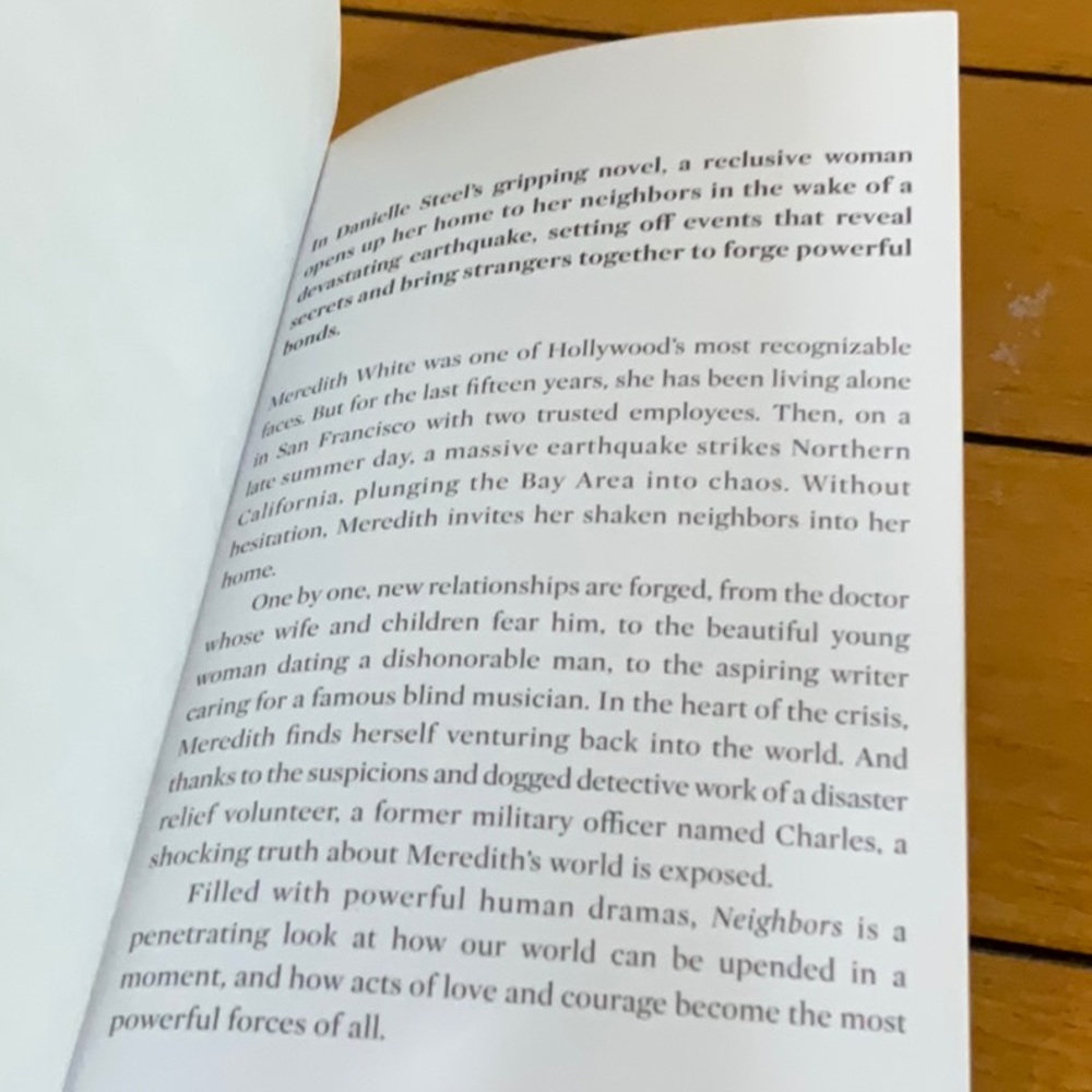 Danielle Steel - Neighbors - Picture 3 of 3